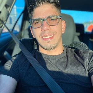 Meet your Posher, Javier